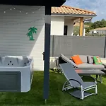 Villa Moderne Avec A Montalivet Vensac
